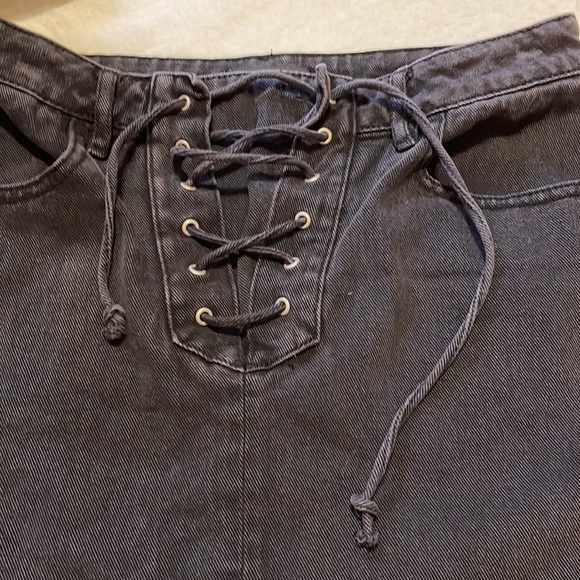 Kendall & Kylie black skirt - Picture 3 of 7